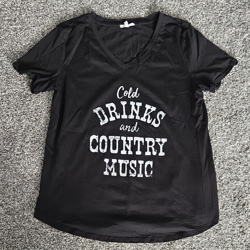 Maurices Black Graphic Tee Size Large
